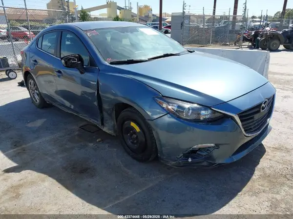 3MZBM1U70GM303830 2016 MAZDA 3 - Image 1