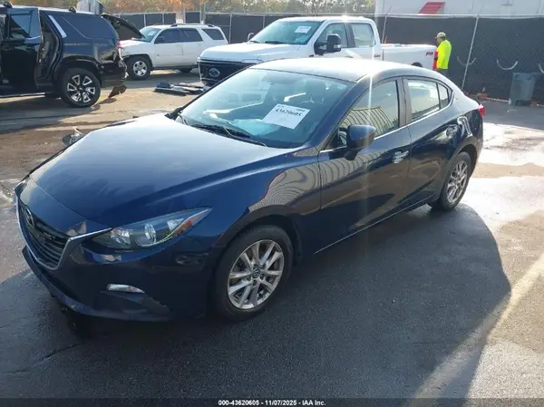 3MZBM1U71GM254072 2016 MAZDA 3 - Image 2
