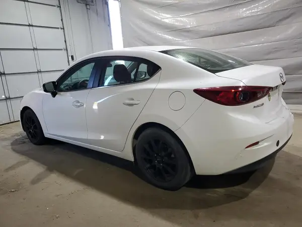 3MZBM1U71GM297570 2016 MAZDA 3 - Image 2
