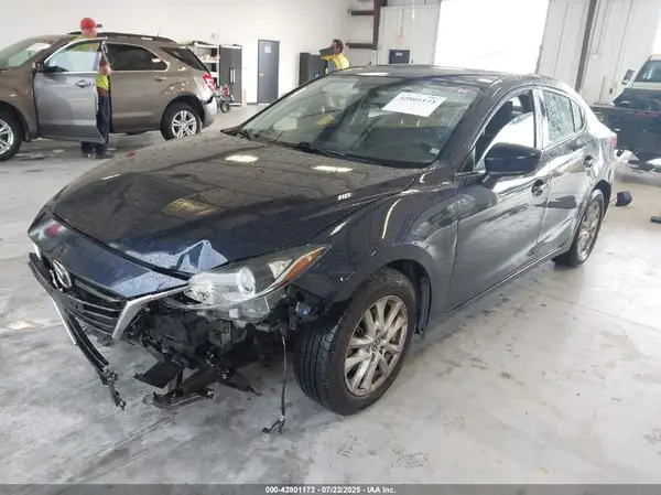3MZBM1U71GM313458 2016 MAZDA 3 - Image 2