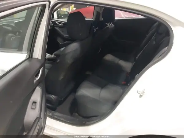 3MZBM1U72GM292586 2016 MAZDA 3 - Image 8