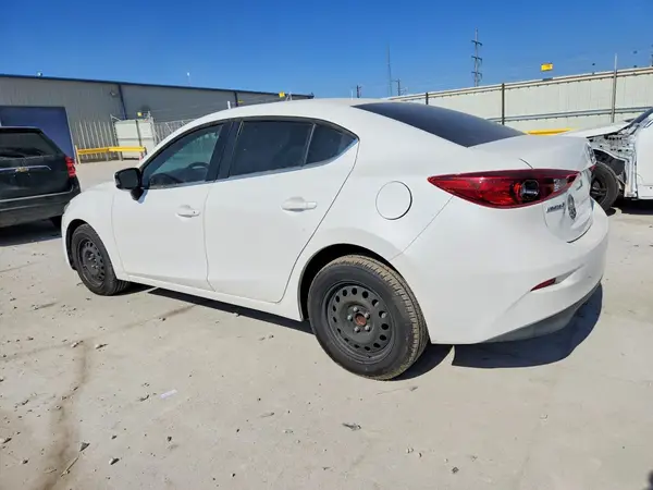3MZBM1U72GM304381 2016 MAZDA 3 - Image 2