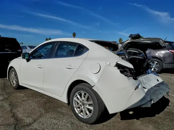 3MZBM1U72GM318331 2016 MAZDA 3 - Image 2