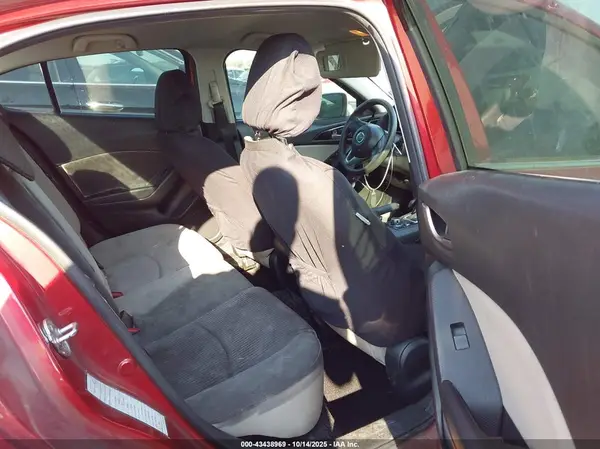 3MZBM1U73GM260052 2016 MAZDA 3 - Image 8