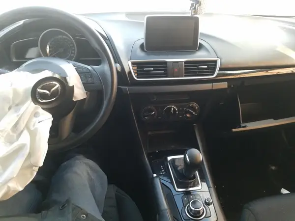 3MZBM1U73GM286361 2016 MAZDA 3 - Image 8