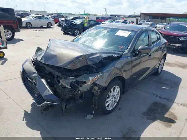 3MZBM1U73GM298929 2016 MAZDA 3 - Image 2