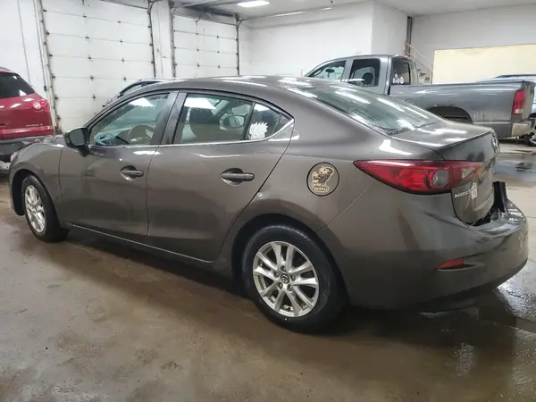 3MZBM1U75GM297636 2016 MAZDA 3 - Image 2