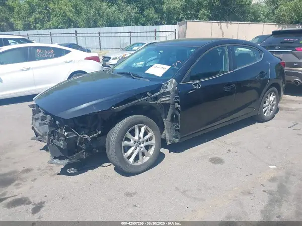 3MZBM1U75GM299225 2016 MAZDA 3 - Image 2