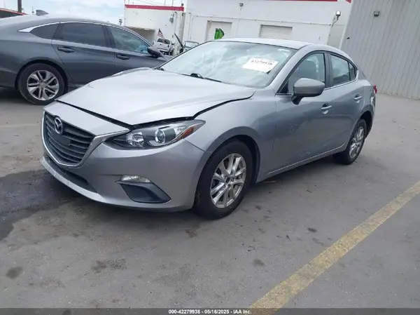 3MZBM1U75GM300793 2016 MAZDA 3 - Image 2