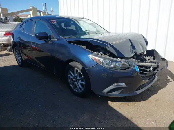3MZBM1U75GM320090 2016 MAZDA 3 - Image 1
