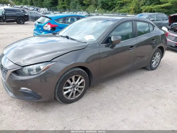 3MZBM1U75GM321885 2016 MAZDA 3 - Image 2