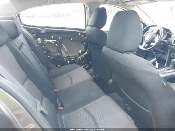 3MZBM1U76GM282319 2016 MAZDA 3 - Image 8