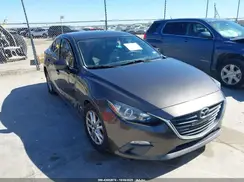 3MZBM1U76GM303976 2016 MAZDA 3