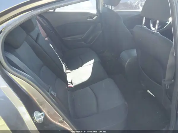 3MZBM1U76GM303976 2016 MAZDA 3 - Image 8