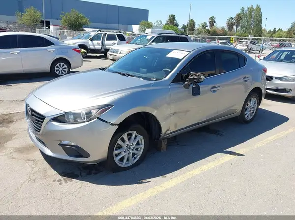 3MZBM1U76GM307218 2016 MAZDA 3 - Image 2