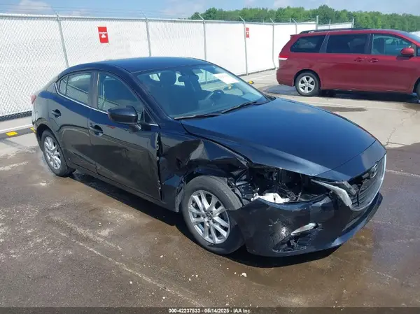3MZBM1U77GM305672 2016 MAZDA 3 - Image 1