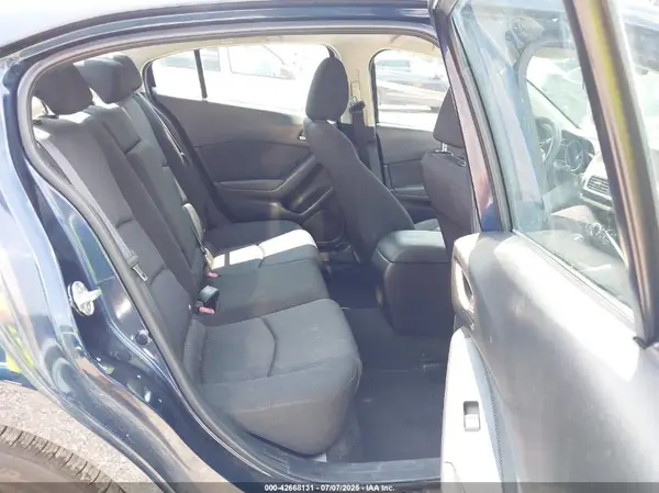 3MZBM1U77GM306675 2016 MAZDA 3 - Image 8