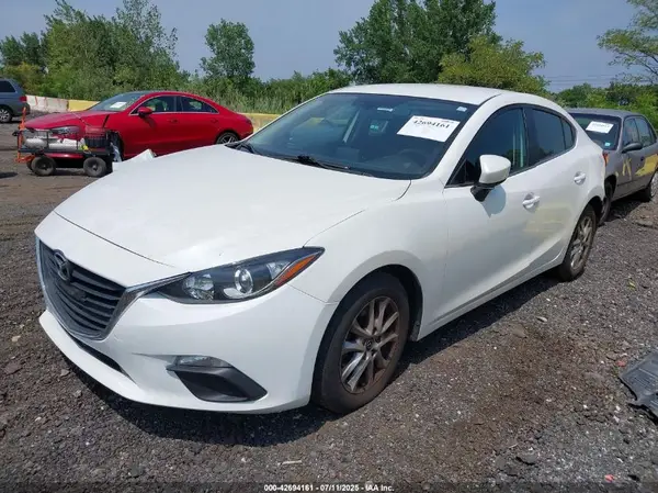 3MZBM1U79GM318892 2016 MAZDA 3 - Image 2