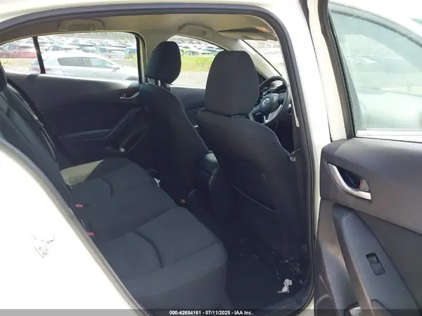 3MZBM1U79GM318892 2016 MAZDA 3 - Image 8