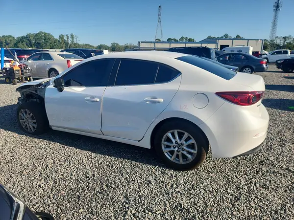 3MZBM1U79GM329424 2016 MAZDA 3 - Image 2