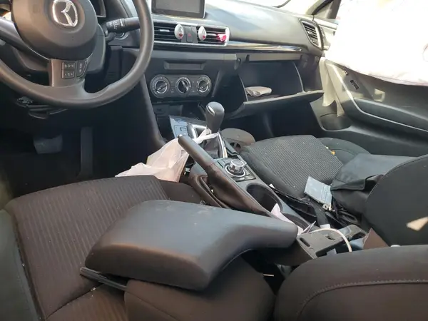 3MZBM1U7XGM269413 2016 MAZDA 3 - Image 8