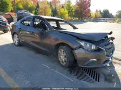 3MZBM1U7XGM276040 2016 MAZDA 3