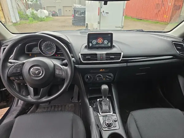 3MZBM1U7XGM283912 2016 MAZDA 3 - Image 8