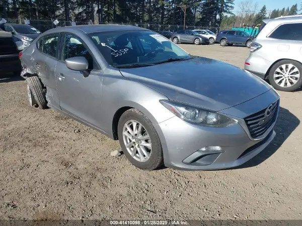 3MZBM1U7XGM302510 2016 MAZDA 3 - Image 1