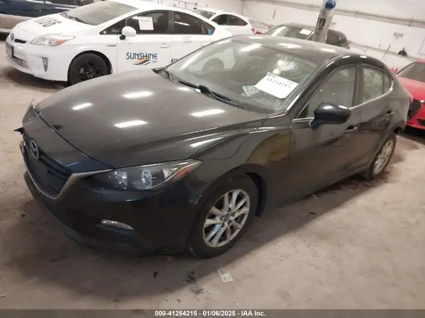 3MZBM1U7XGM306346 2016 MAZDA 3 - Image 2