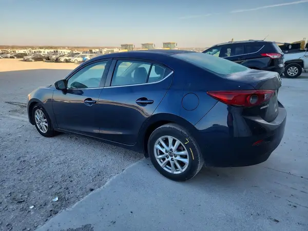 3MZBM1U7XGM320165 2016 MAZDA 3 - Image 2