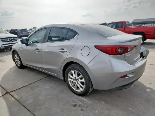 3MZBM1V70GM269774 2016 MAZDA 3 - Image 2