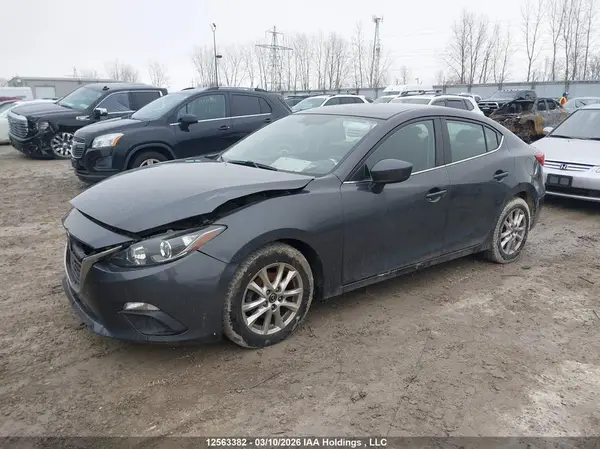 3MZBM1V70GM301784 2016 MAZDA 3 - Image 2