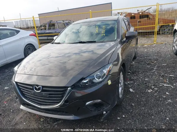 3MZBM1V71GM252529 2016 MAZDA 3 - Image 2
