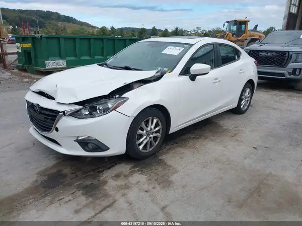 3MZBM1V71GM310817 2016 MAZDA 3 - Image 2