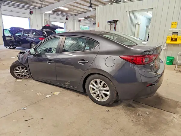 3MZBM1V72GM262664 2016 MAZDA 3 - Image 2
