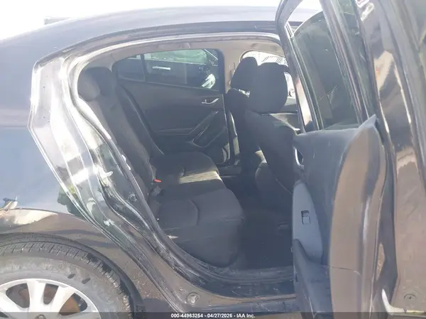 3MZBM1V72GM279903 2016 MAZDA 3 - Image 8