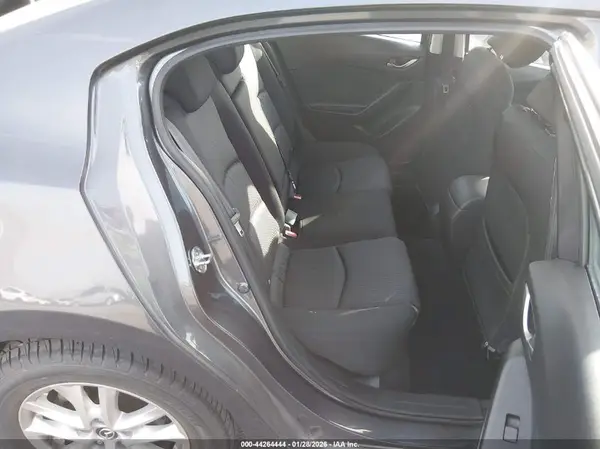 3MZBM1V73GM313413 2016 MAZDA 3 - Image 8