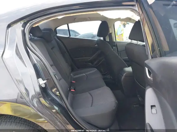 3MZBM1V75GM241498 2016 MAZDA 3 - Image 8