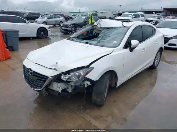 3MZBM1V75GM291883 2016 MAZDA 3 - Image 2