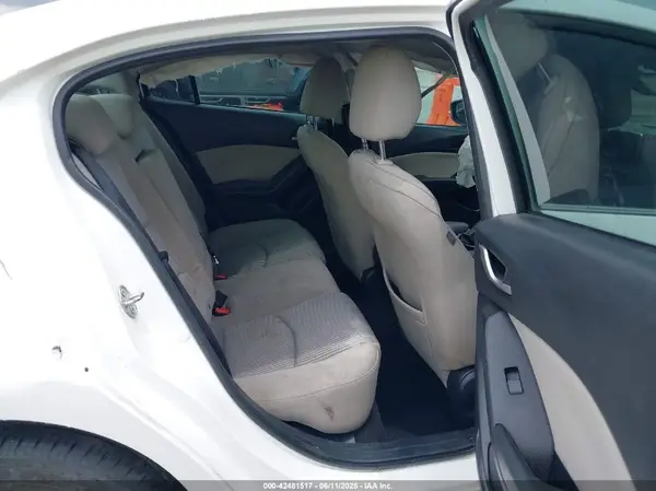 3MZBM1V75GM291883 2016 MAZDA 3 - Image 8
