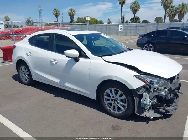 3MZBM1V76GM252204 2016 MAZDA 3 - Image 1