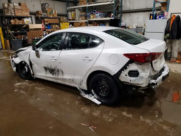 3MZBM1V77GM285583 2016 MAZDA 3 - Image 2
