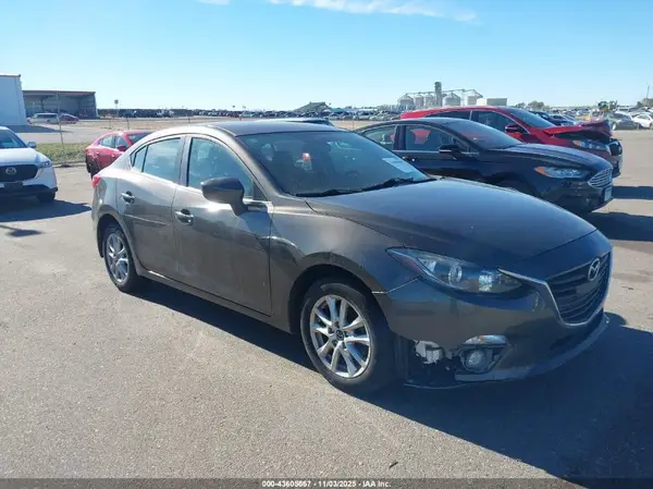 3MZBM1V78GM267142 2016 MAZDA 3 - Image 1