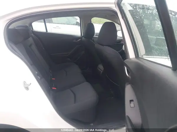 3MZBM1V78GM301242 2016 MAZDA 3 - Image 8