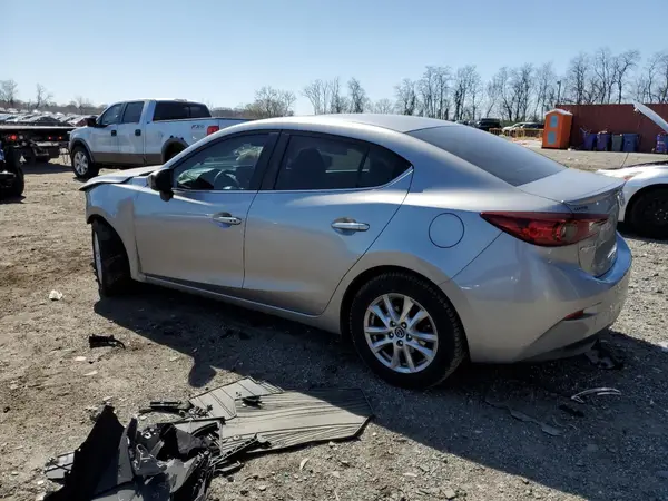 3MZBM1V79GM260572 2016 MAZDA 3 - Image 2