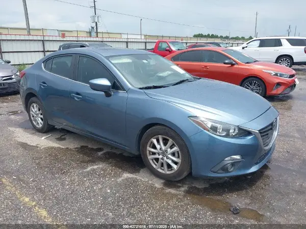 3MZBM1V7XGM258202 2016 MAZDA 3 - Image 1