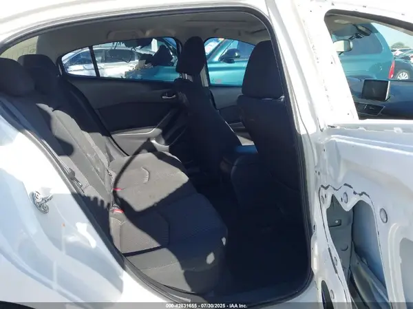 3MZBM1V7XGM266249 2016 MAZDA 3 - Image 8