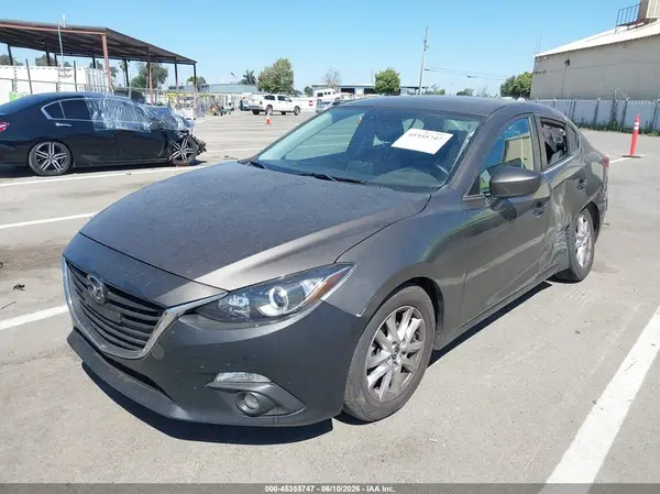 3MZBM1V7XGM266476 2016 MAZDA 3 - Image 2