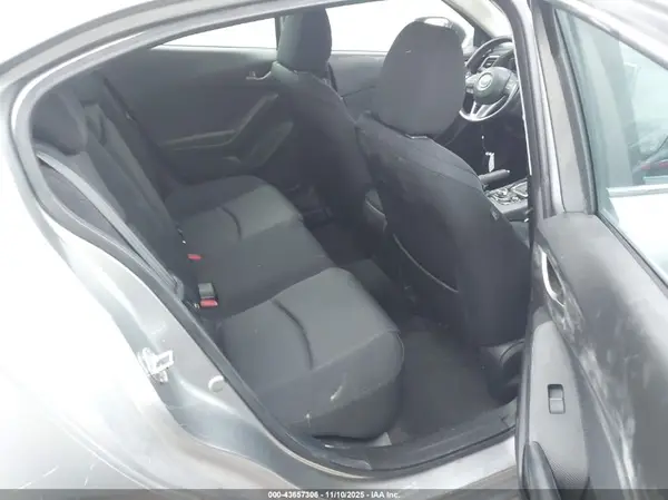 3MZBM1V7XGM306216 2016 MAZDA 3 - Image 8
