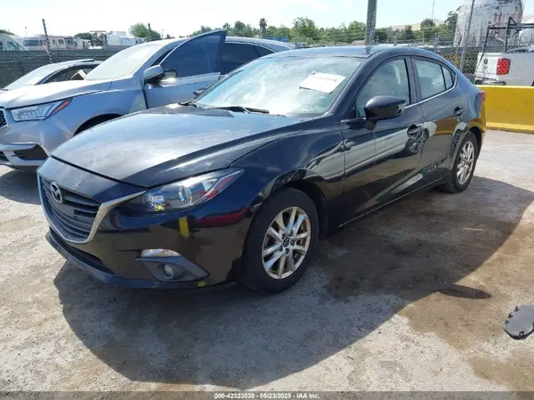 3MZBM1W72GM252182 2016 MAZDA 3 - Image 2